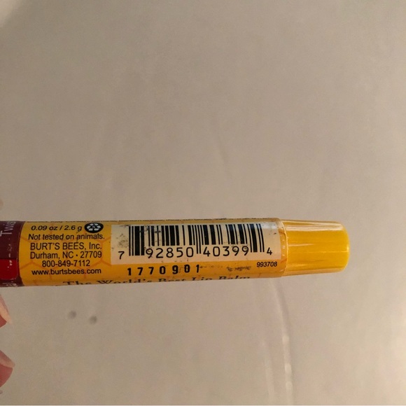 BURT’S BEES Bundle of 3 Unopened Lip Shimmer LIP BALM - Picture 6 of 8